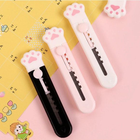 Cat Paw Portable Utility Knife - Picture 7 of 7